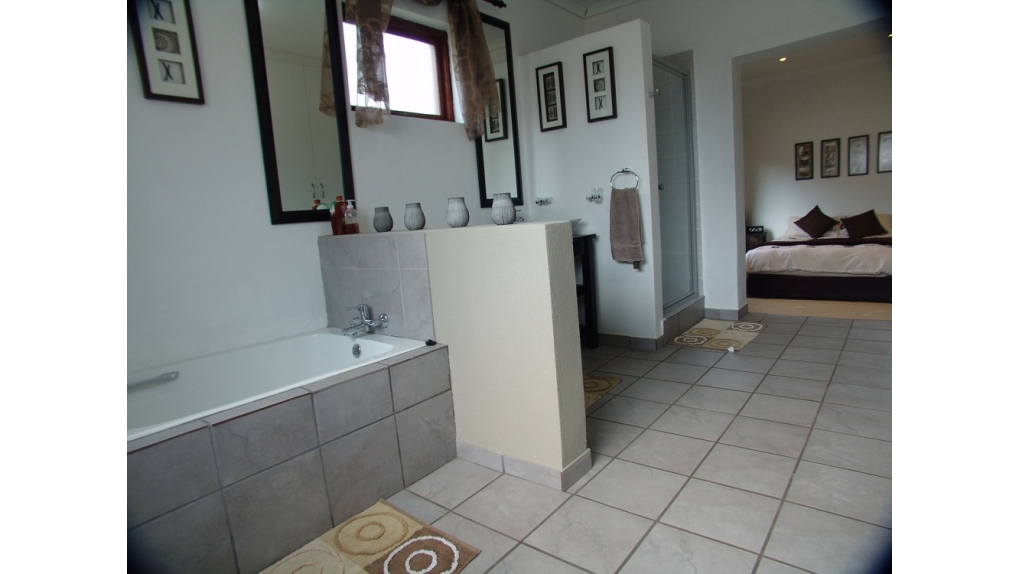 cottage-ensuite-1