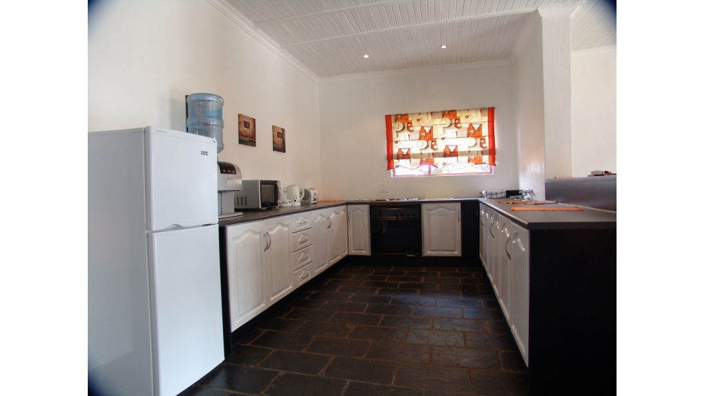 cottage-kitchen
